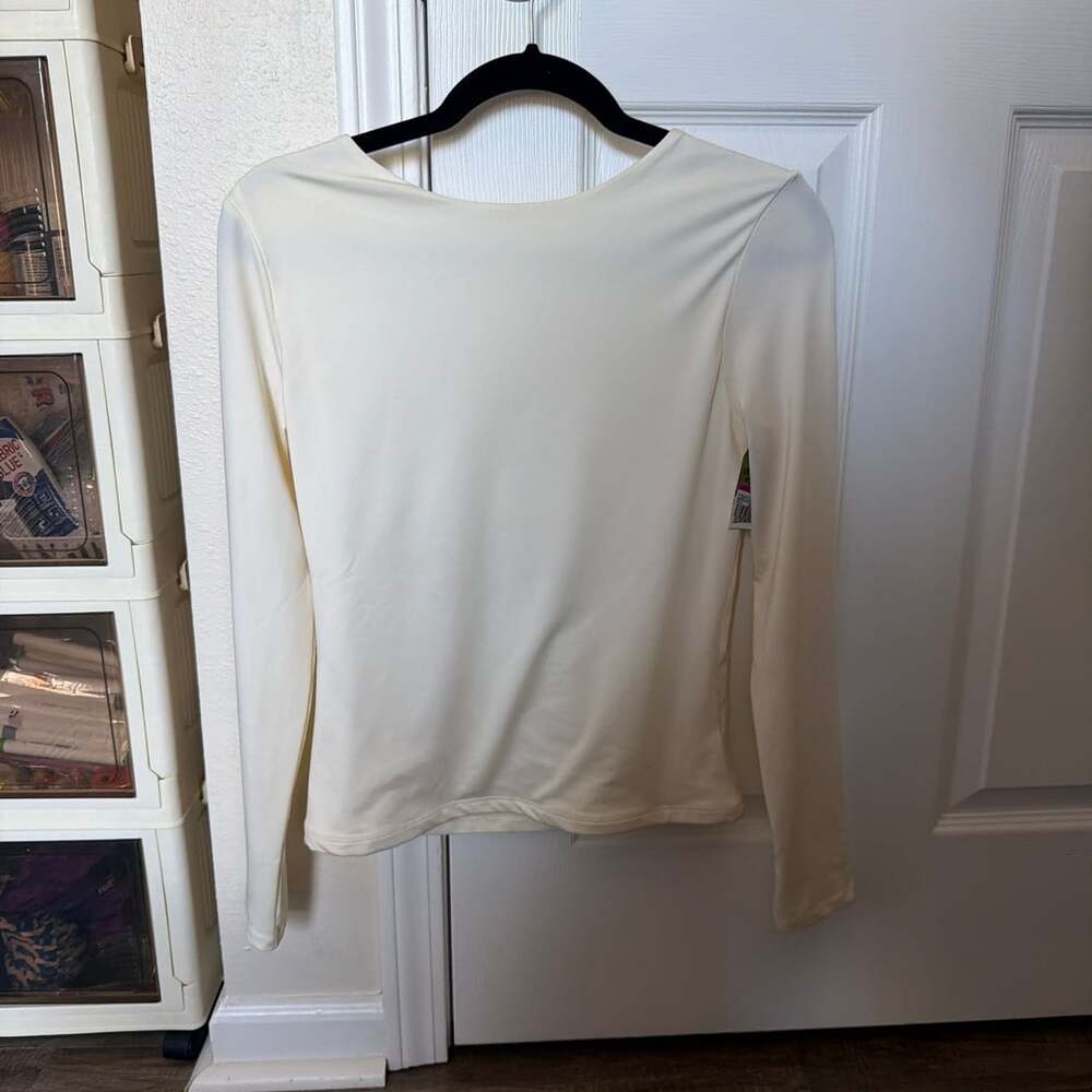 Evie Large Cream Long Sleeve